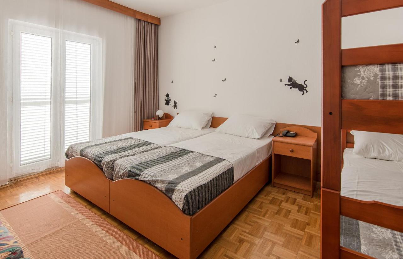 Hotel Barba Starigrad Paklenica Ngoại thất bức ảnh